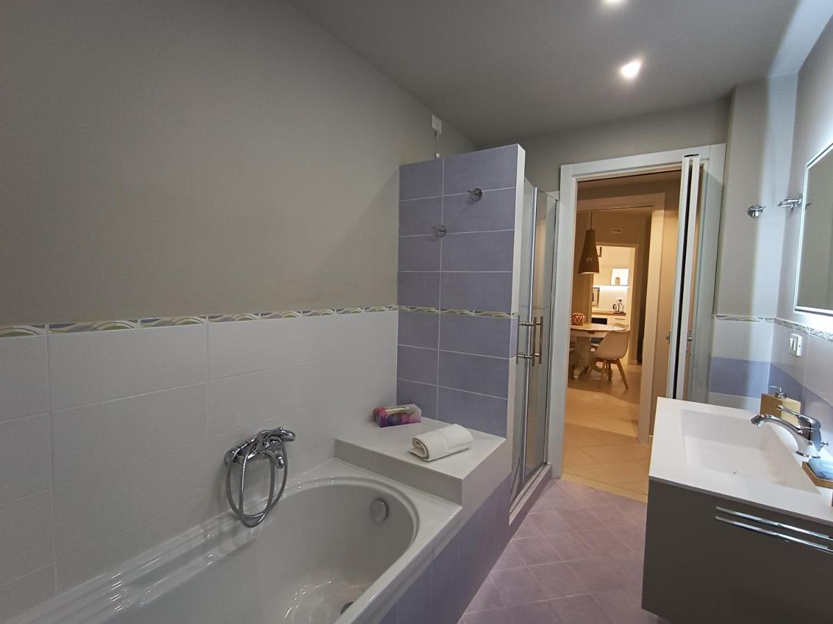 Casa Degli Aromi Apartment Lucca Bagian luar foto